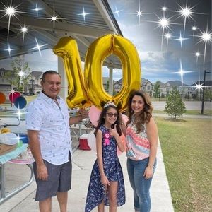 Meet your Posher, Amany